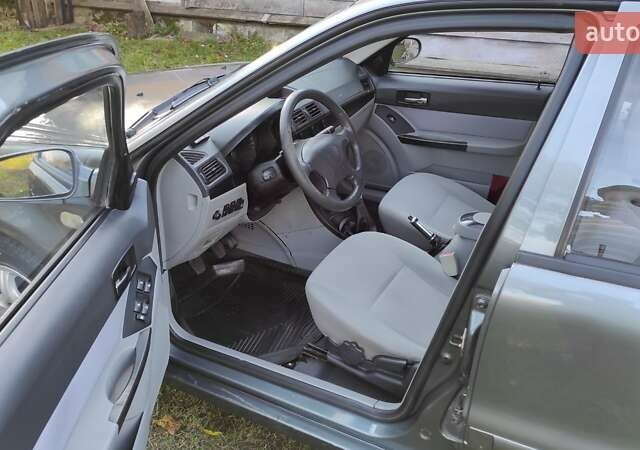 Сірий Джилі МР, об'ємом двигуна 1.5 л та пробігом 94 тис. км за 2400 $, фото 7 на Automoto.ua