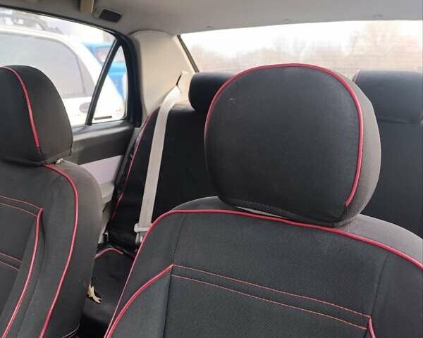 Серый Джили МР, объемом двигателя 1.48 л и пробегом 280 тыс. км за 1850 $, фото 6 на Automoto.ua