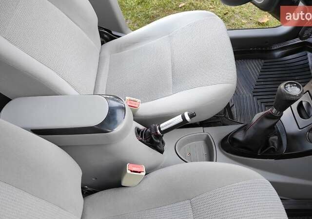 Сірий Джилі МР, об'ємом двигуна 1.5 л та пробігом 94 тис. км за 2400 $, фото 22 на Automoto.ua