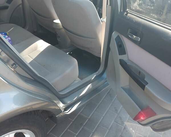 Сірий Джилі МР, об'ємом двигуна 1.5 л та пробігом 98 тис. км за 1700 $, фото 2 на Automoto.ua