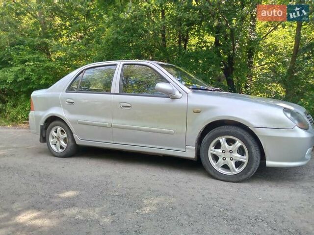 Серый Джили МР, объемом двигателя 1.5 л и пробегом 211 тыс. км за 1550 $, фото 3 на Automoto.ua