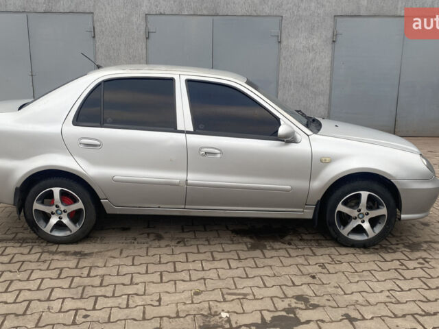 Сірий Джилі МР, об'ємом двигуна 1.5 л та пробігом 170 тис. км за 1900 $, фото 3 на Automoto.ua