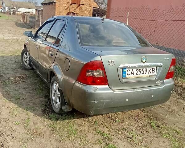 Сірий Джилі МР, об'ємом двигуна 1.5 л та пробігом 260 тис. км за 2100 $, фото 1 на Automoto.ua