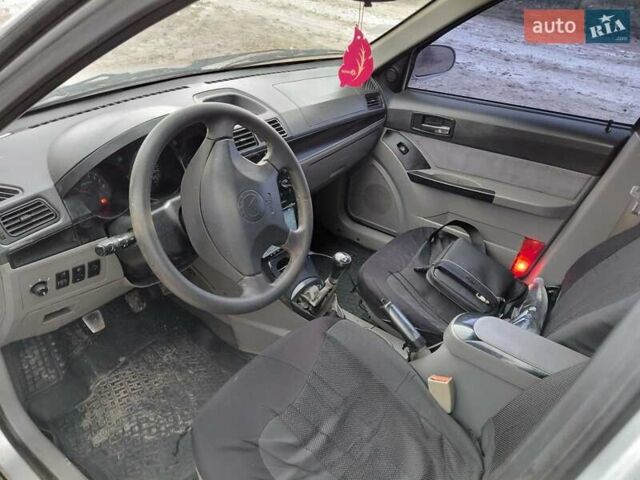 Сірий Джилі МР, об'ємом двигуна 1.5 л та пробігом 181 тис. км за 1350 $, фото 6 на Automoto.ua