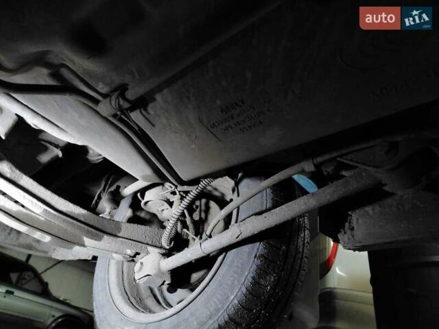 Сірий Джилі МР, об'ємом двигуна 1.5 л та пробігом 181 тис. км за 1350 $, фото 16 на Automoto.ua