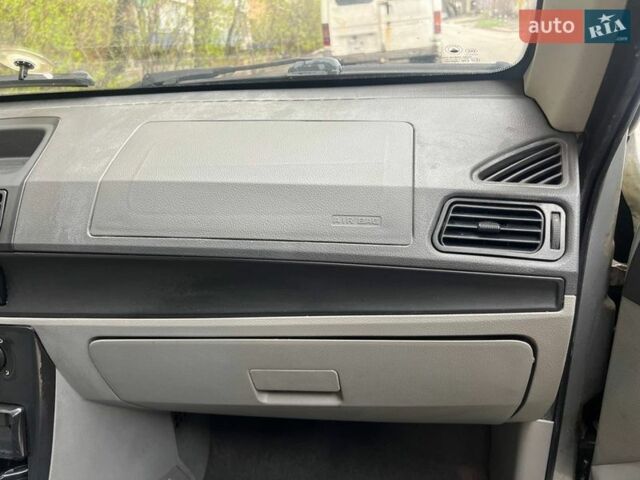 Сірий Джилі МР, об'ємом двигуна 1.5 л та пробігом 119 тис. км за 1950 $, фото 24 на Automoto.ua