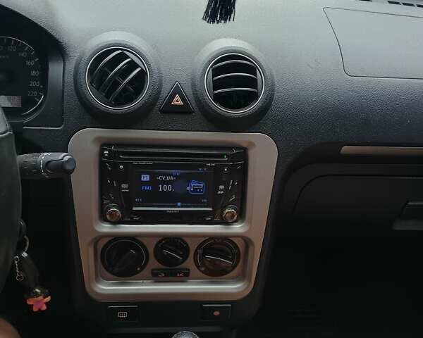 Сірий Джилі МР, об'ємом двигуна 1.5 л та пробігом 77 тис. км за 2350 $, фото 11 на Automoto.ua