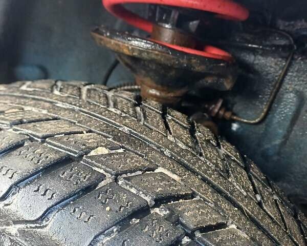 Синий Джили МР, объемом двигателя 1.5 л и пробегом 350 тыс. км за 1600 $, фото 2 на Automoto.ua