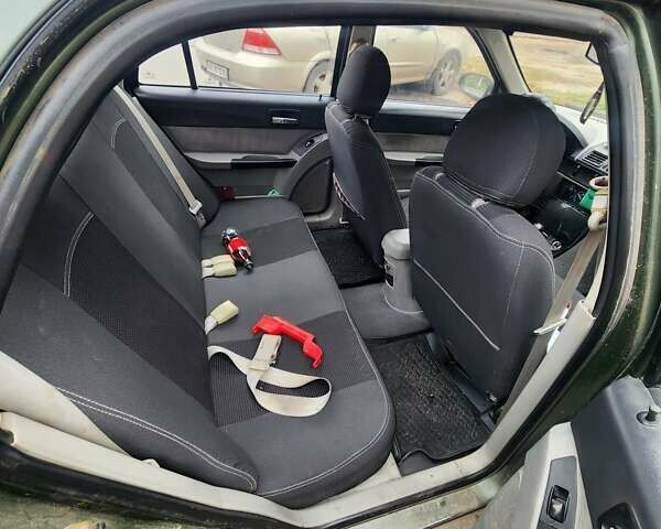 Зеленый Джили МР, объемом двигателя 1.5 л и пробегом 300 тыс. км за 1500 $, фото 3 на Automoto.ua