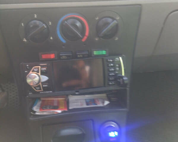 Зеленый Джили МР, объемом двигателя 1.5 л и пробегом 150 тыс. км за 2000 $, фото 10 на Automoto.ua