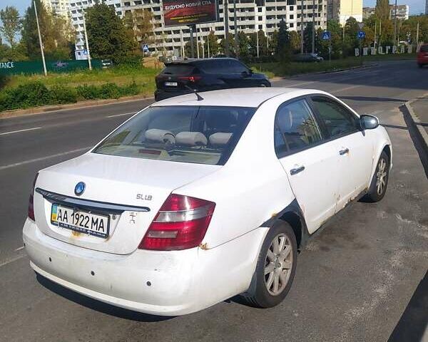 Білий Джилі Мапл Ц82, об'ємом двигуна 1.8 л та пробігом 248 тис. км за 2200 $, фото 3 на Automoto.ua