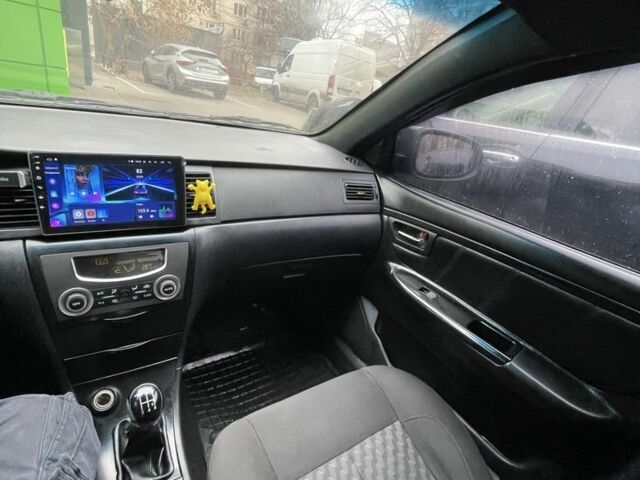 Черный Джили Мапл, объемом двигателя 1.8 л и пробегом 170 тыс. км за 2900 $, фото 11 на Automoto.ua