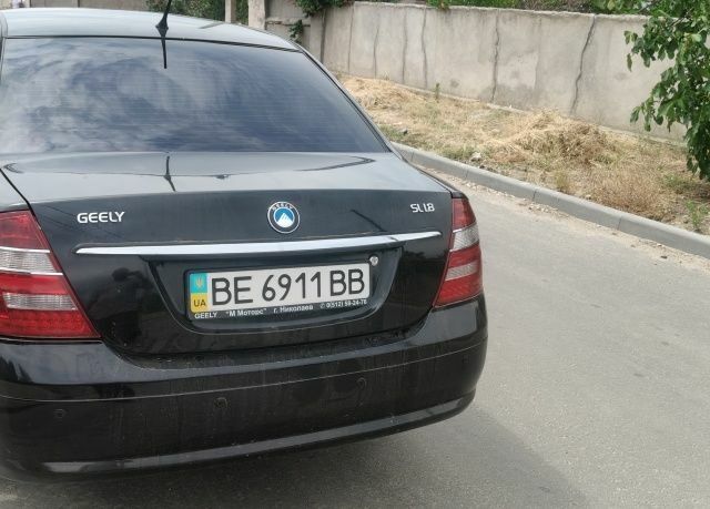 Чорний Джилі Мапл, об'ємом двигуна 1.8 л та пробігом 228 тис. км за 2100 $, фото 3 на Automoto.ua