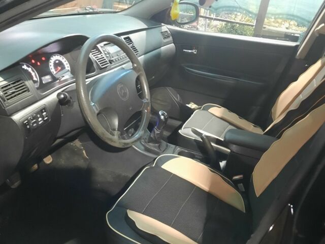 Черный Джили Мапл, объемом двигателя 1.8 л и пробегом 124 тыс. км за 3700 $, фото 7 на Automoto.ua