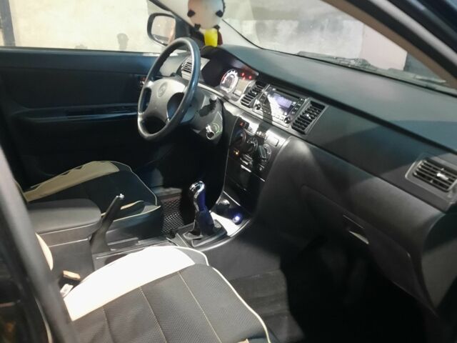 Черный Джили Мапл, объемом двигателя 1.8 л и пробегом 124 тыс. км за 3700 $, фото 11 на Automoto.ua