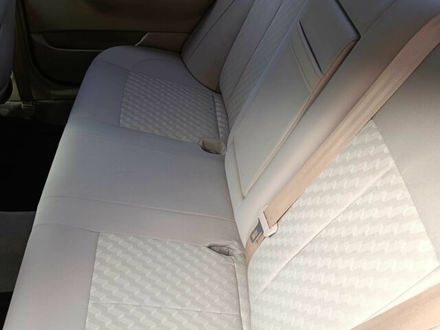 Сірий Джилі Мапл, об'ємом двигуна 1.8 л та пробігом 60 тис. км за 4500 $, фото 6 на Automoto.ua