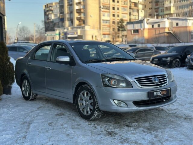 Сірий Джилі Мапл, об'ємом двигуна 1.8 л та пробігом 148 тис. км за 3550 $, фото 4 на Automoto.ua