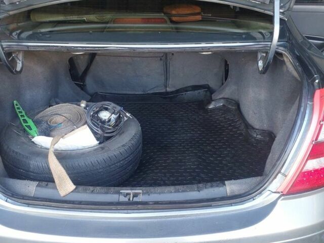 Сірий Джилі Мапл, об'ємом двигуна 1.8 л та пробігом 200 тис. км за 4000 $, фото 6 на Automoto.ua