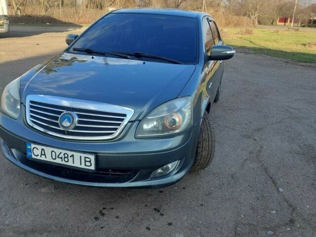 Сірий Джилі Мапл, об'ємом двигуна 1.8 л та пробігом 200 тис. км за 4000 $, фото 1 на Automoto.ua