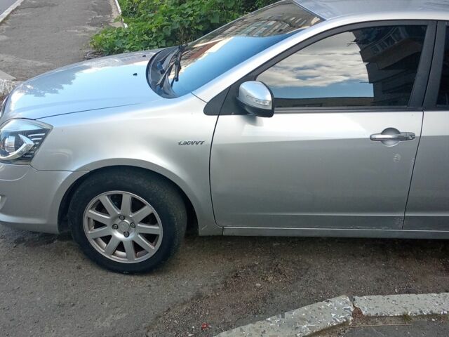 Сірий Джилі Мапл, об'ємом двигуна 1.8 л та пробігом 158 тис. км за 1700 $, фото 5 на Automoto.ua