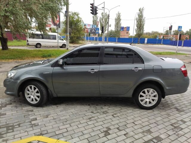 Сірий Джилі Мапл, об'ємом двигуна 2 л та пробігом 110 тис. км за 4000 $, фото 4 на Automoto.ua