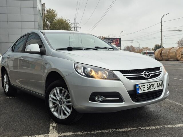 Серый Джили Мапл, объемом двигателя 1.5 л и пробегом 28 тыс. км за 7400 $, фото 18 на Automoto.ua