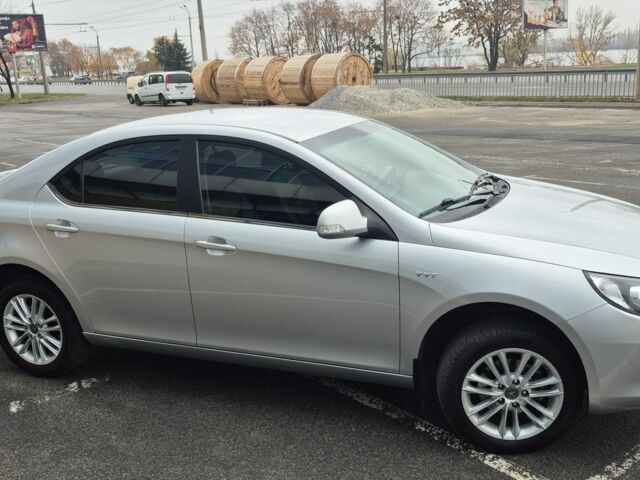 Серый Джили Мапл, объемом двигателя 1.5 л и пробегом 28 тыс. км за 7400 $, фото 10 на Automoto.ua