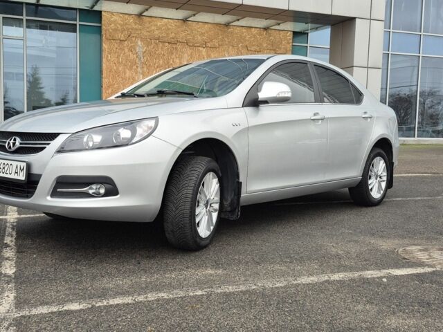 Сірий Джилі Мапл, об'ємом двигуна 1.5 л та пробігом 35 тис. км за 6500 $, фото 1 на Automoto.ua