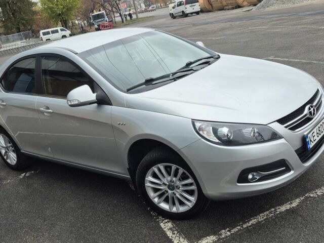 Серый Джили Мапл, объемом двигателя 1.5 л и пробегом 28 тыс. км за 7400 $, фото 8 на Automoto.ua