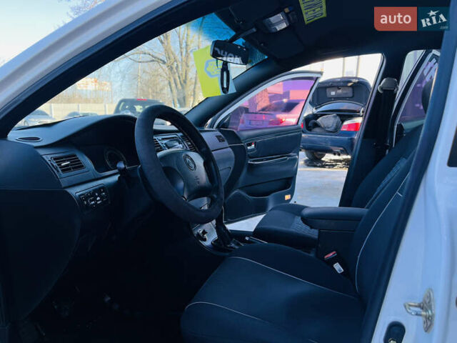 Белый Джили СЛ, объемом двигателя 1.79 л и пробегом 186 тыс. км за 2900 $, фото 8 на Automoto.ua