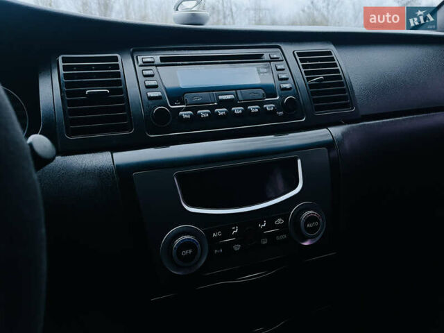 Білий Джилі СЛ, об'ємом двигуна 1.79 л та пробігом 184 тис. км за 3400 $, фото 23 на Automoto.ua