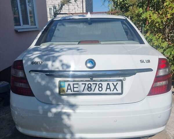 Белый Джили СЛ, объемом двигателя 1.79 л и пробегом 215 тыс. км за 4000 $, фото 2 на Automoto.ua