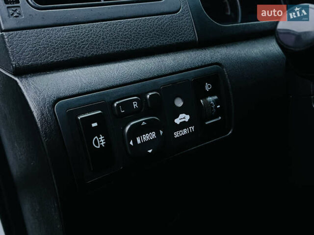 Білий Джилі СЛ, об'ємом двигуна 1.79 л та пробігом 184 тис. км за 3400 $, фото 21 на Automoto.ua