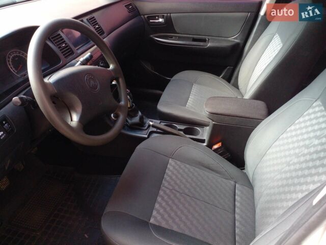 Білий Джилі СЛ, об'ємом двигуна 1.79 л та пробігом 100 тис. км за 3400 $, фото 2 на Automoto.ua