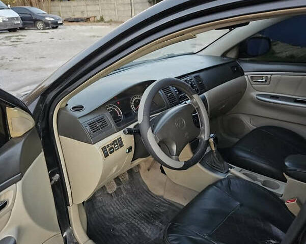 Черный Джили СЛ, объемом двигателя 1.79 л и пробегом 192 тыс. км за 3900 $, фото 5 на Automoto.ua