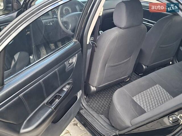 Джилі СЛ 2012 у Тернополі на Automoto.ua Чорний Джилі СЛ, об'ємом двигуна 1.79 л та пробігом 107 тис. км за 3900 $, фото 15 на Automoto.ua
