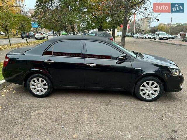 Черный Джили СЛ, объемом двигателя 1.79 л и пробегом 54 тыс. км за 2700 $, фото 10 на Automoto.ua