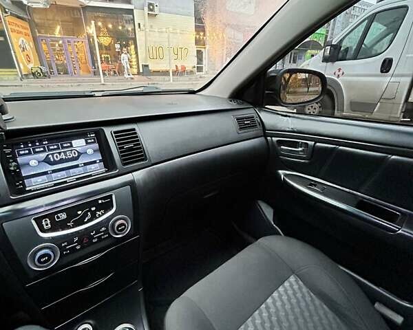 Черный Джили СЛ, объемом двигателя 1.79 л и пробегом 54 тыс. км за 2700 $, фото 21 на Automoto.ua