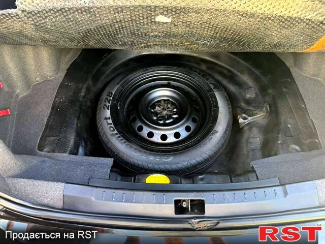 Черный Джили СЛ, объемом двигателя 1.8 л и пробегом 120 тыс. км за 4200 $, фото 12 на Automoto.ua