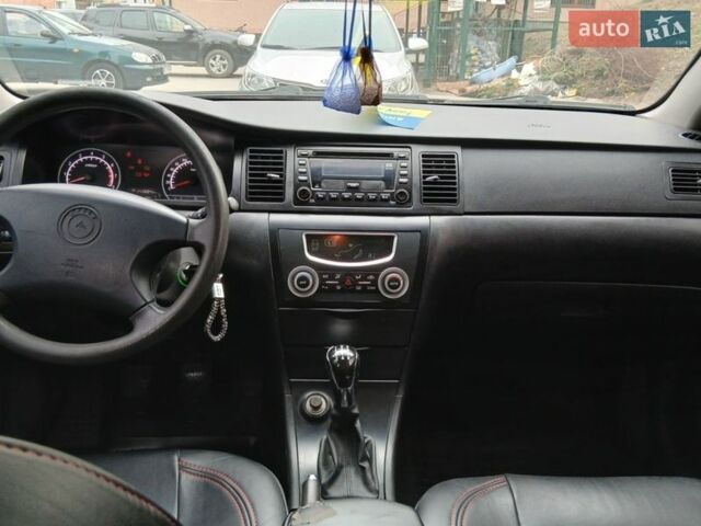 Чорний Джилі СЛ, об'ємом двигуна 1.79 л та пробігом 150 тис. км за 3400 $, фото 14 на Automoto.ua