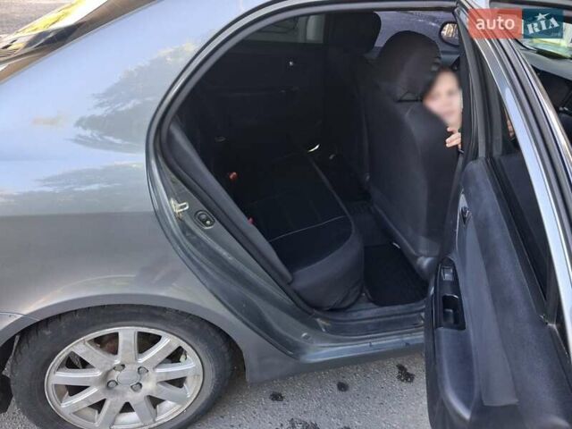 Сірий Джилі СЛ, об'ємом двигуна 1.79 л та пробігом 173 тис. км за 3989 $, фото 9 на Automoto.ua