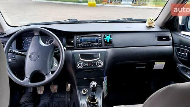 Сірий Джилі СЛ, об'ємом двигуна 1.8 л та пробігом 75 тис. км за 5500 $, фото 7 на Automoto.ua