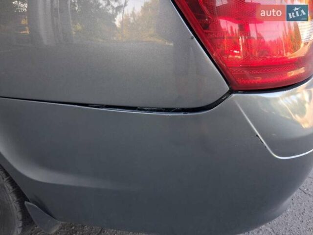 Сірий Джилі СЛ, об'ємом двигуна 1.79 л та пробігом 173 тис. км за 3989 $, фото 24 на Automoto.ua