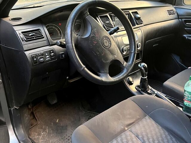 Серый Джили СЛ, объемом двигателя 1.8 л и пробегом 225 тыс. км за 1000 $, фото 6 на Automoto.ua