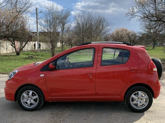 Красный Джили Вижн, объемом двигателя 1.3 л и пробегом 80 тыс. км за 32003 $, фото 2 на Automoto.ua