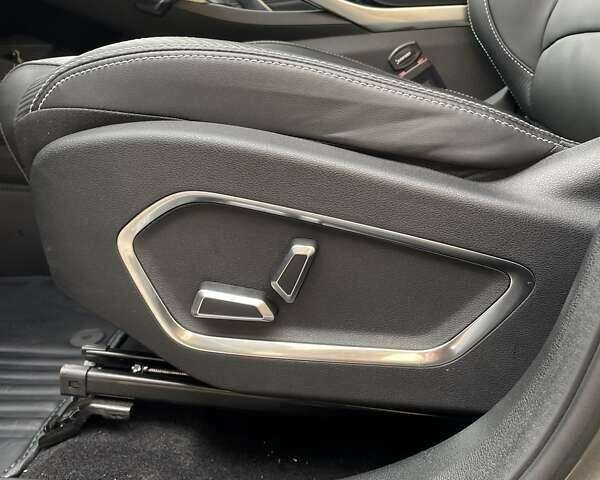 Сірий Джилі Atlas Pro, об'ємом двигуна 1.48 л та пробігом 3 тис. км за 18000 $, фото 13 на Automoto.ua