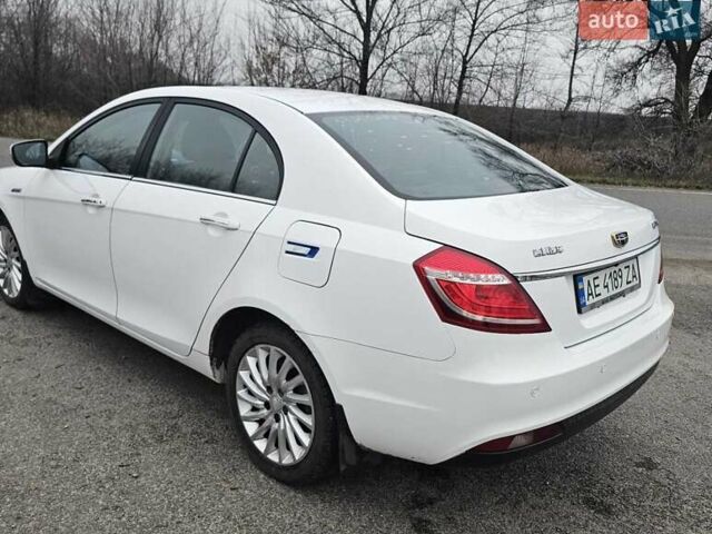 Белый Джили Emgrand EV253, объемом двигателя 0 л и пробегом 132 тыс. км за 9500 $, фото 4 на Automoto.ua