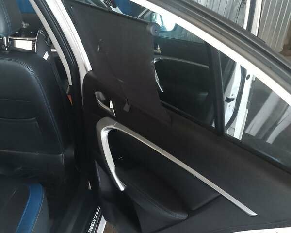 Белый Джили Emgrand EV253, объемом двигателя 0 л и пробегом 105 тыс. км за 8200 $, фото 51 на Automoto.ua