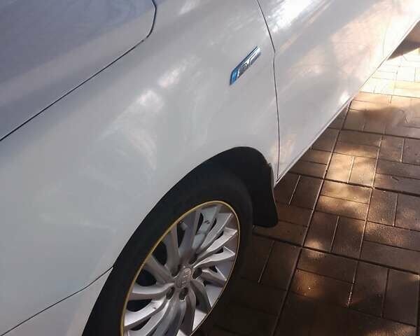 Белый Джили Emgrand EV253, объемом двигателя 0 л и пробегом 105 тыс. км за 8200 $, фото 44 на Automoto.ua