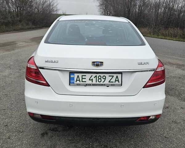 Белый Джили Emgrand EV253, объемом двигателя 0 л и пробегом 132 тыс. км за 9500 $, фото 5 на Automoto.ua